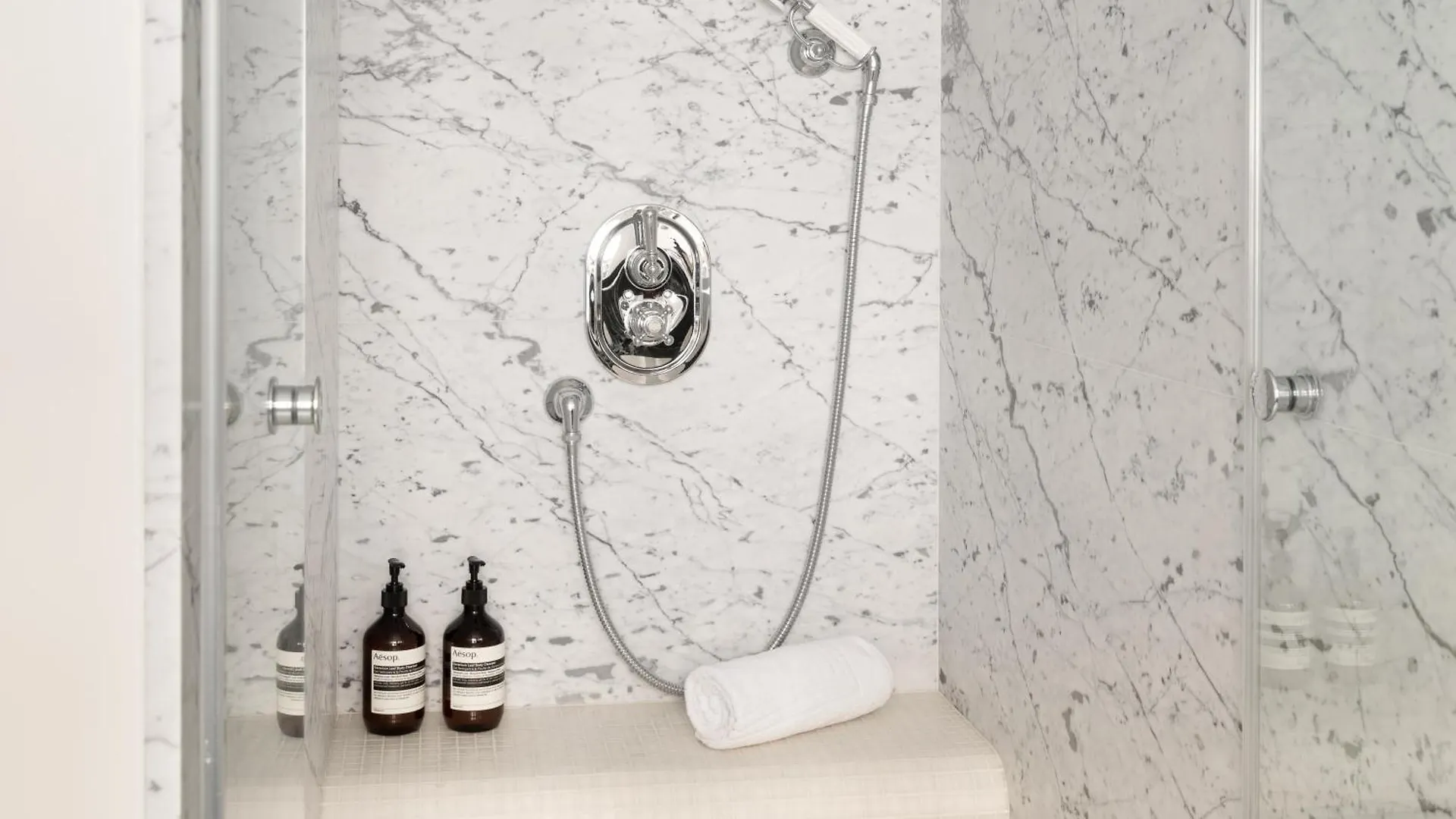 Highstay - Luxury Serviced Apartments - Place Des Victoires Paris Fransa