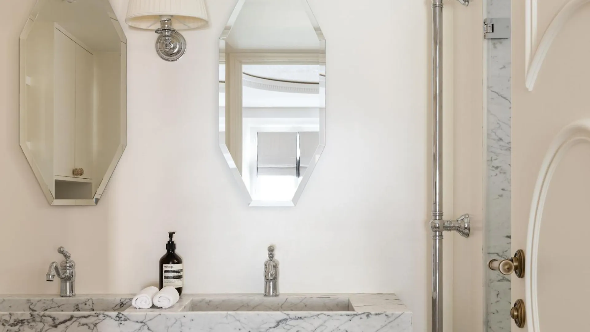 Highstay - Luxury Serviced Apartments - Place Des Victoires باريس